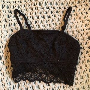 BLACK LACE BRALETTE